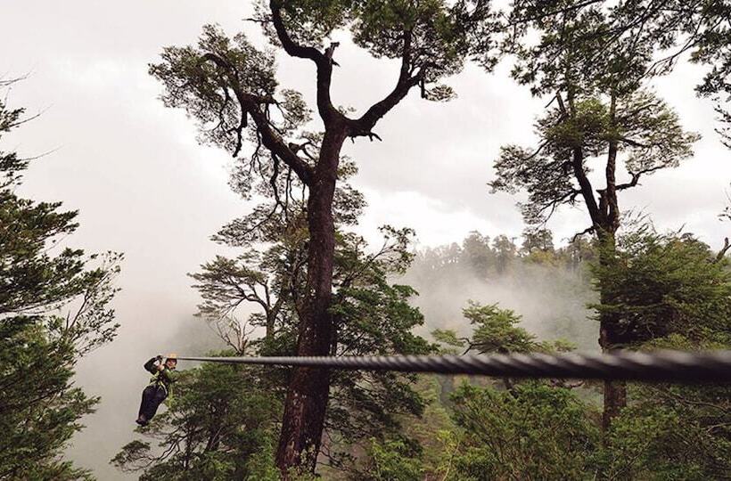 호텔 Huilo Huilo Nawelpi Lodge