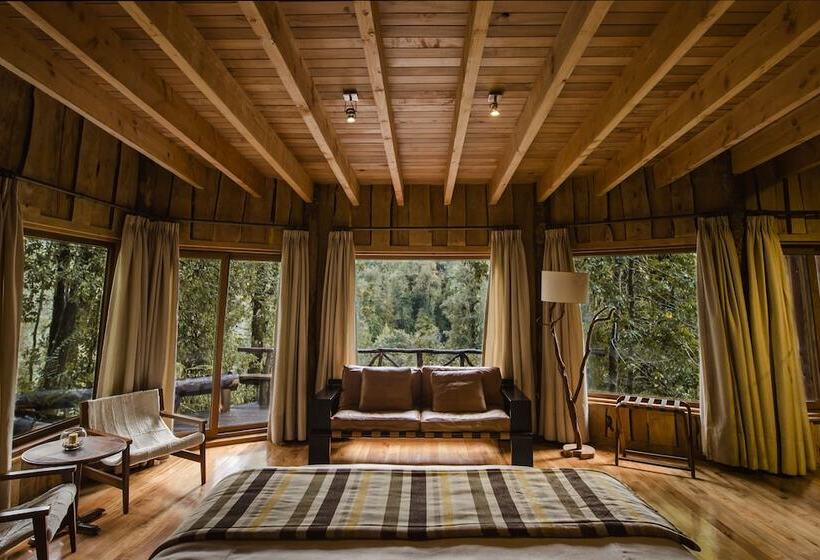 호텔 Huilo Huilo Nawelpi Lodge