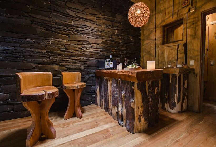 호텔 Huilo Huilo Nawelpi Lodge