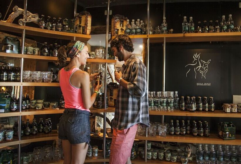 호텔 Huilo Huilo Nawelpi Lodge