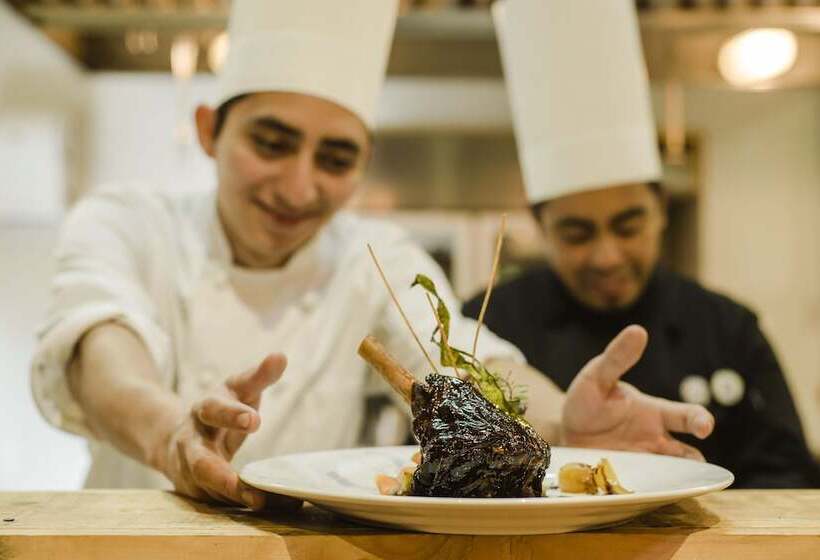 호텔 Huilo Huilo Nawelpi Lodge