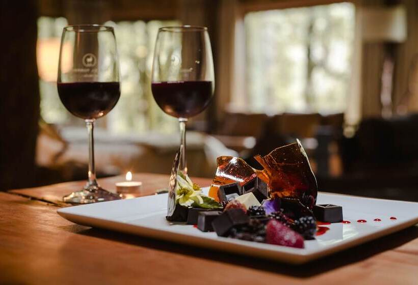 호텔 Huilo Huilo Nawelpi Lodge