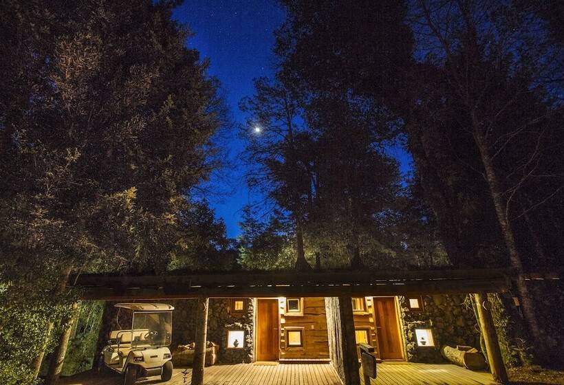 호텔 Huilo Huilo Nawelpi Lodge