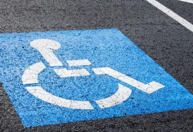 Magnuson Hotel West Liberty