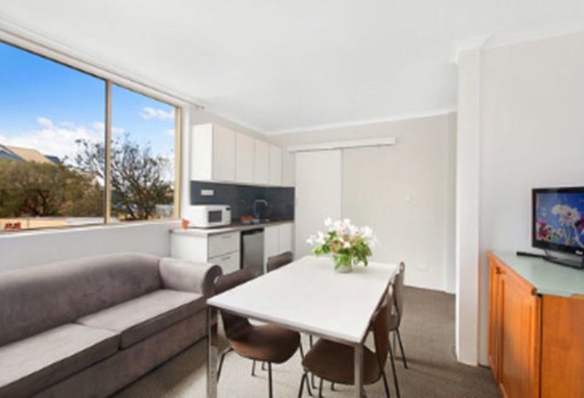 בית מלון כפרי Manly Beachside Apartments