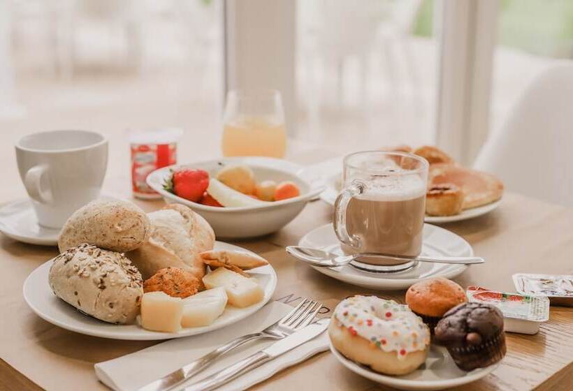 בית מלון כפרי Neptuno