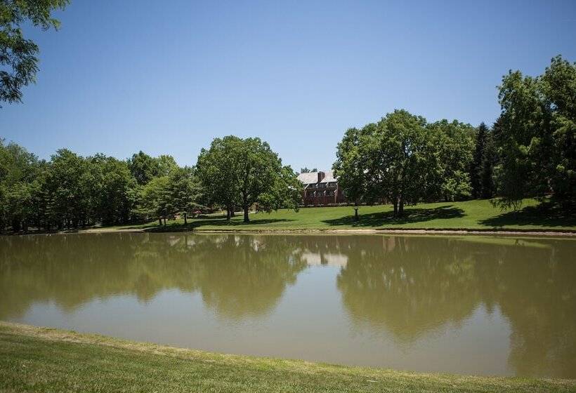 فندق New Harmony Inn Resort And Conference Center