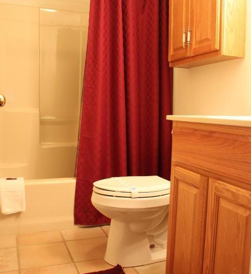 فندق Nordic Inn Condominium Resort