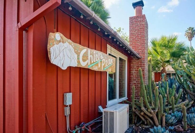 בית מלון כפרי Ojai Rancho Inn