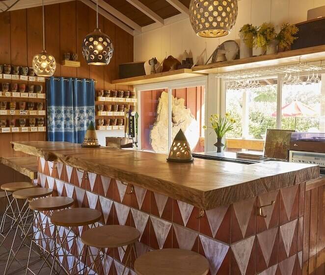 בית מלון כפרי Ojai Rancho Inn