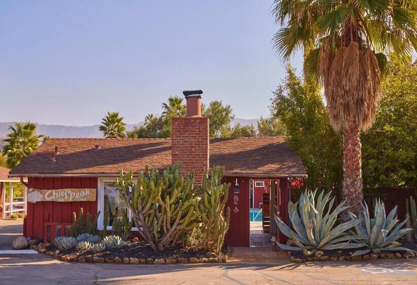 בית מלון כפרי Ojai Rancho Inn