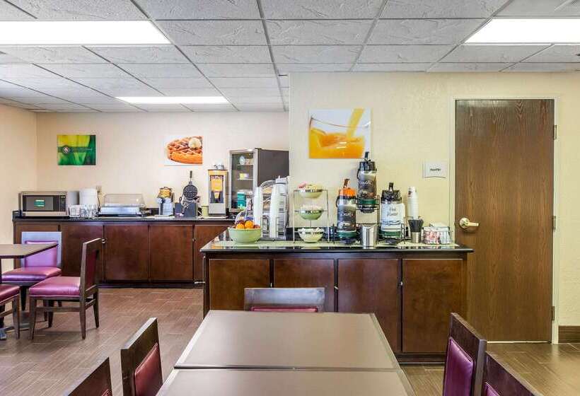 فندق Quality Inn