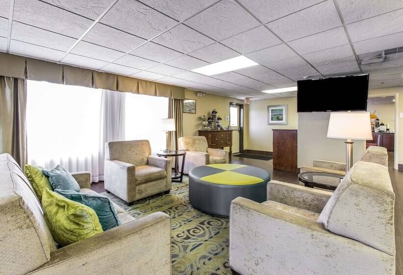 فندق Quality Inn