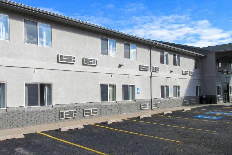 فندق Quality Inn & Suites Salina National Forest Area