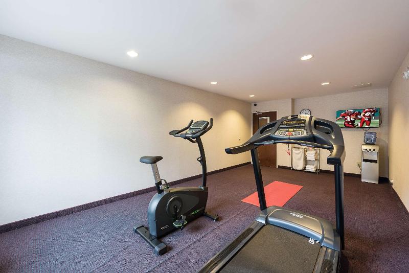 בית מלון כפרי Red Roof Inn Etowah – Athens, Tn