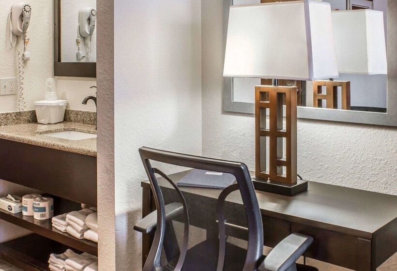 호텔 Rodeway Inn Milford