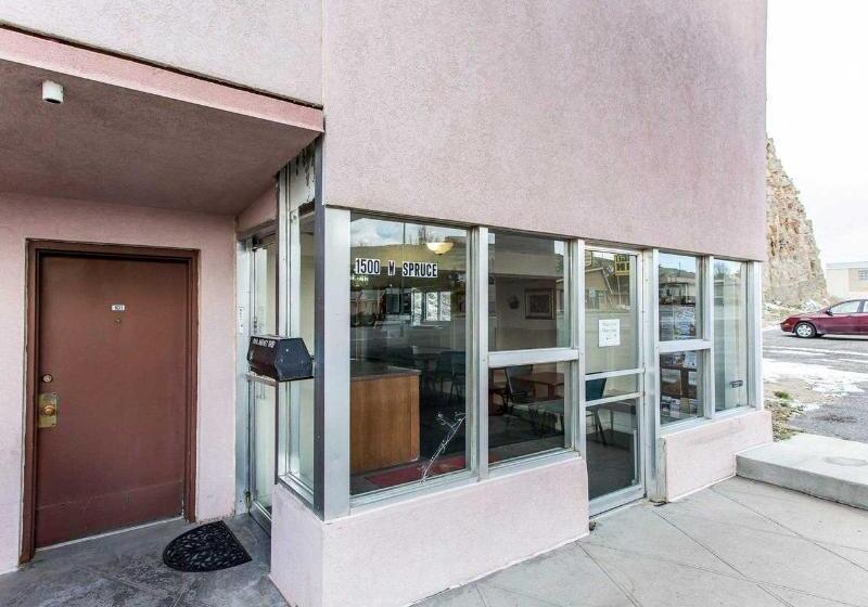 فندق Rodeway Inn