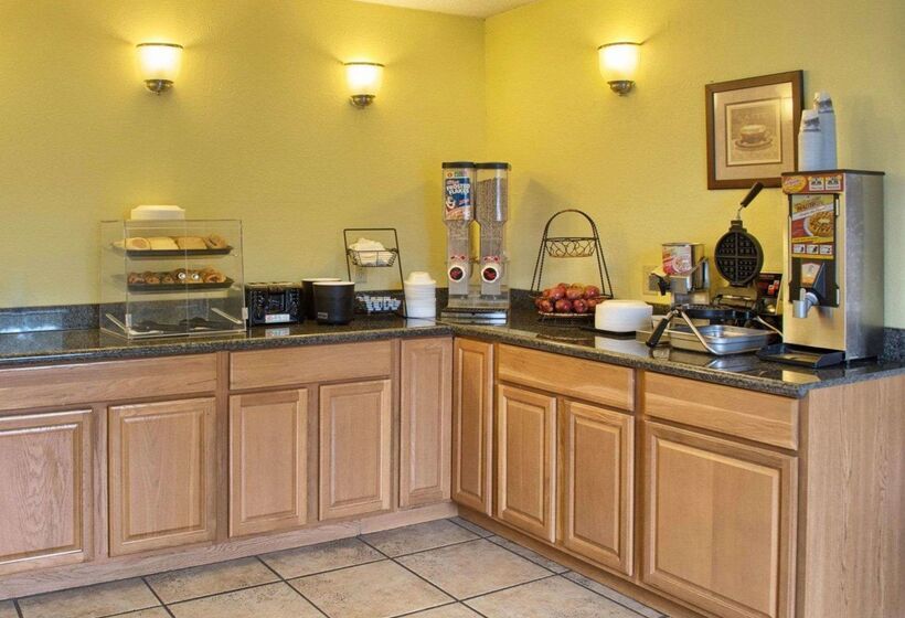 فندق Rodeway Inn  Richmond