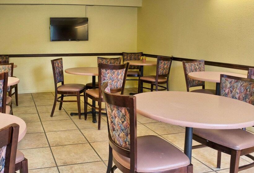 فندق Rodeway Inn  Richmond