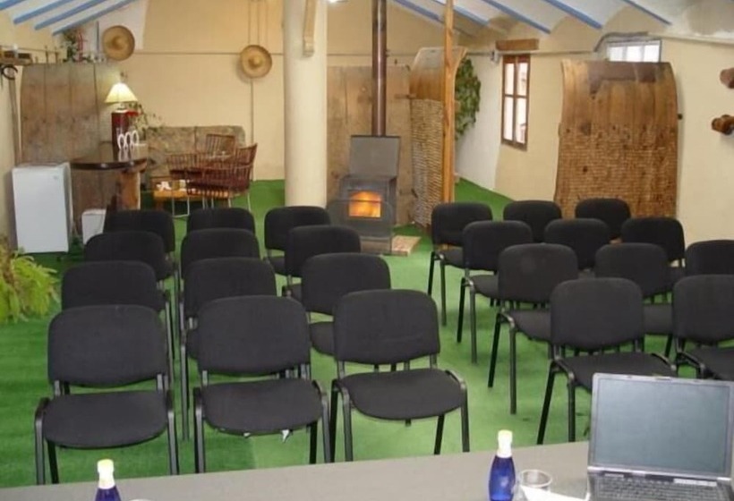 فندق ريفى Hospedium Hacienda Las Cavas