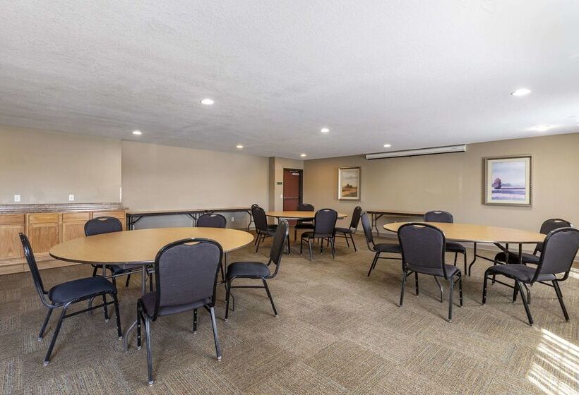 호텔 Sleep Inn & Suites Pleasant Hill  Des Moines