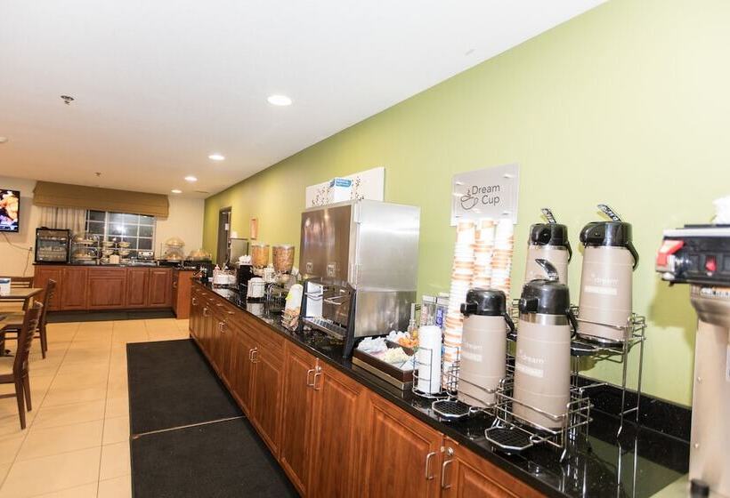 호텔 Sleep Inn & Suites Pleasant Hill  Des Moines