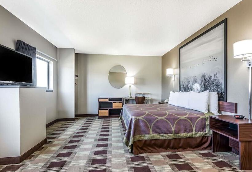 فندق Super 8 By Wyndham Kimball