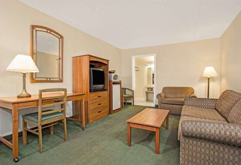 호텔 Quality Inn Mason Near Kings Island