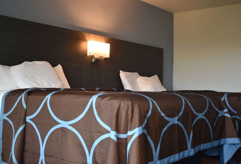 Отель Super 8 By Wyndham Riverside Al