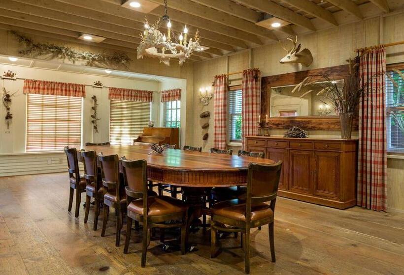 בית מלון כפרי Tallman