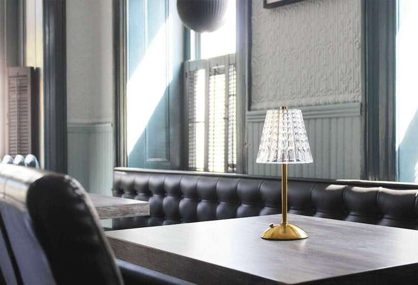 فندق The National