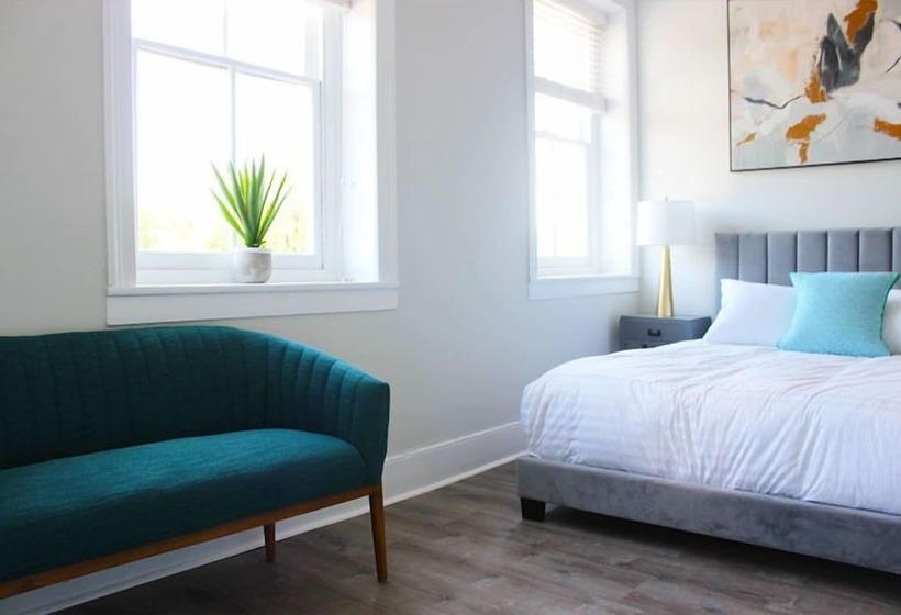 فندق The National