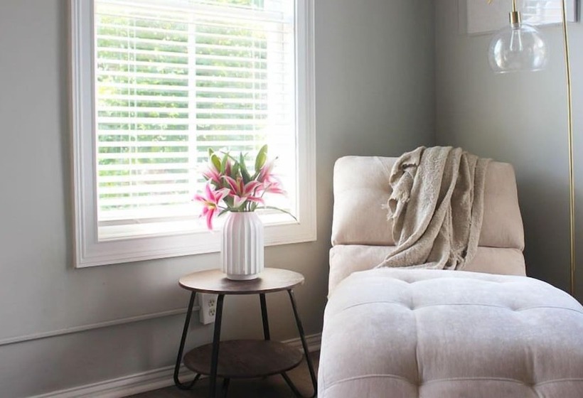 فندق The National