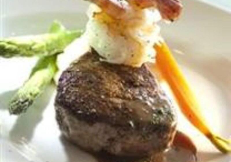 فندق The Sanford House Inn & Spa