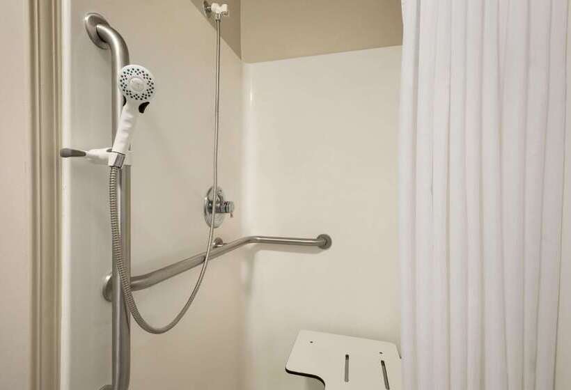 فندق Travelodge By Wyndham Missouri Valley