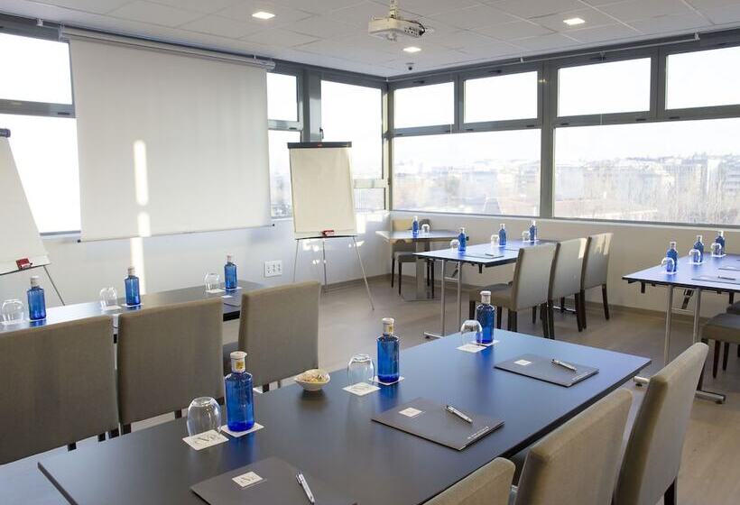 هتل Uve Alcobendas