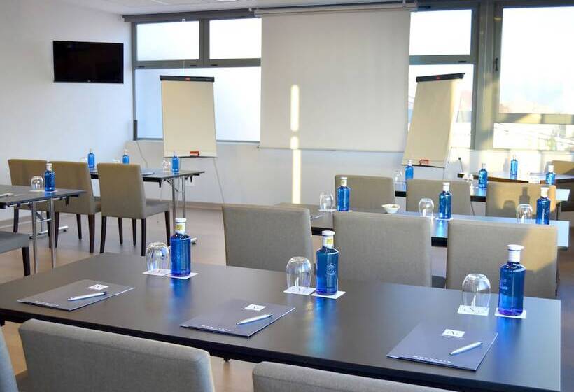 هتل Uve Alcobendas