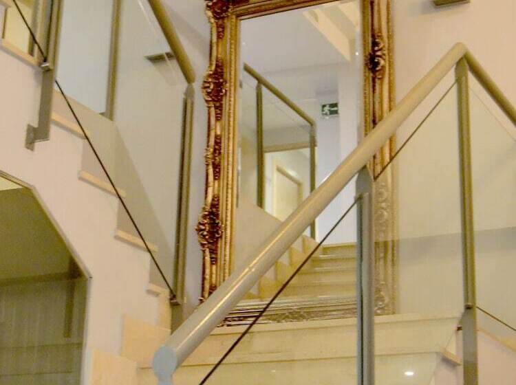 هتل Uve Alcobendas