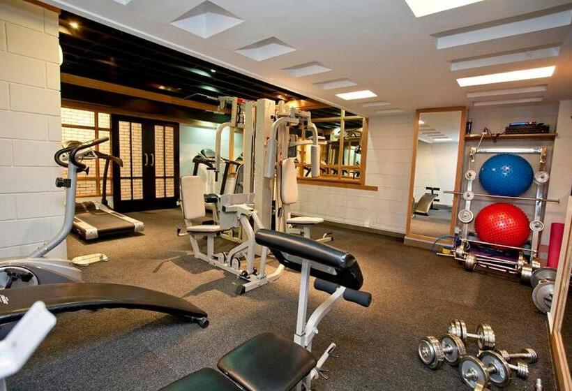 Well Park Residence Boutique Hotel & Suites