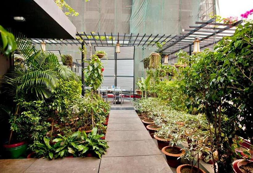 Well Park Residence Boutique Hotel & Suites