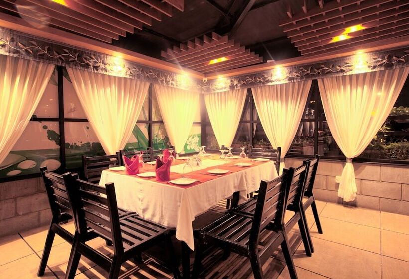 Well Park Residence Boutique Hotel & Suites