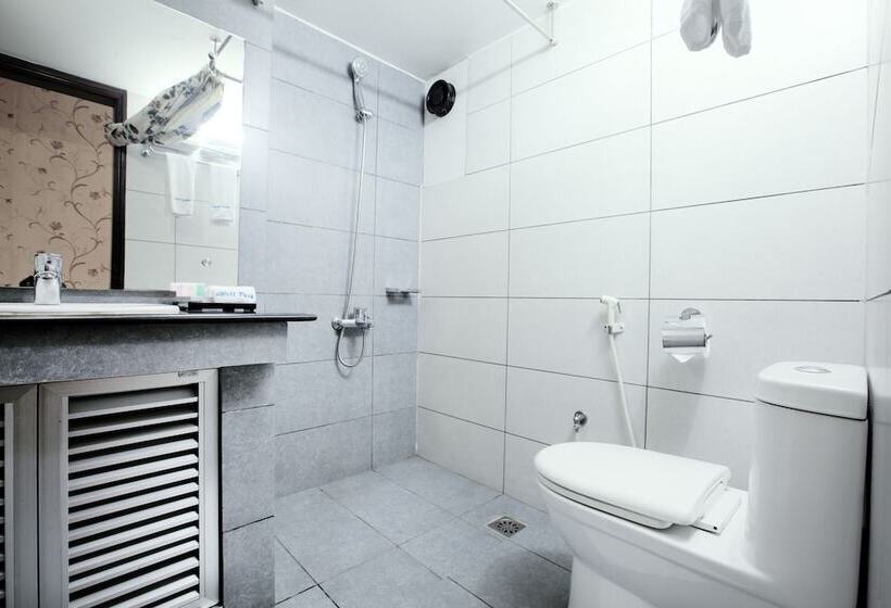 Well Park Residence Boutique Hotel & Suites