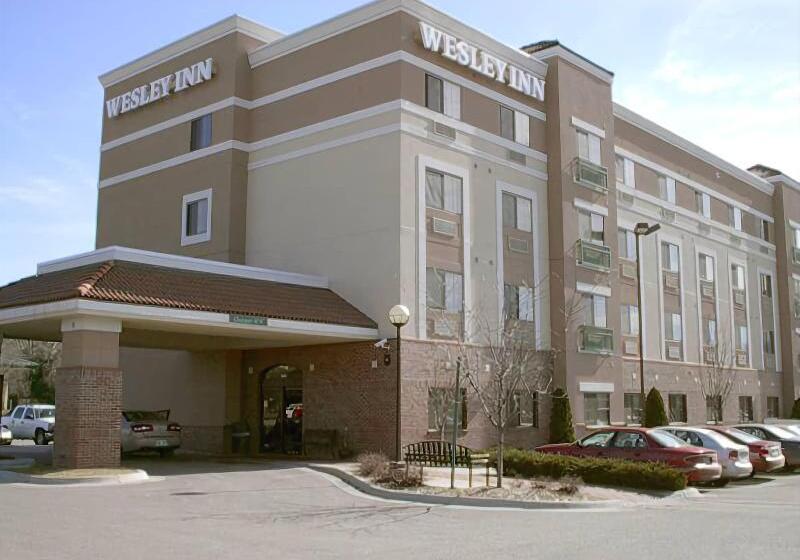 ホテル Wesley Inn