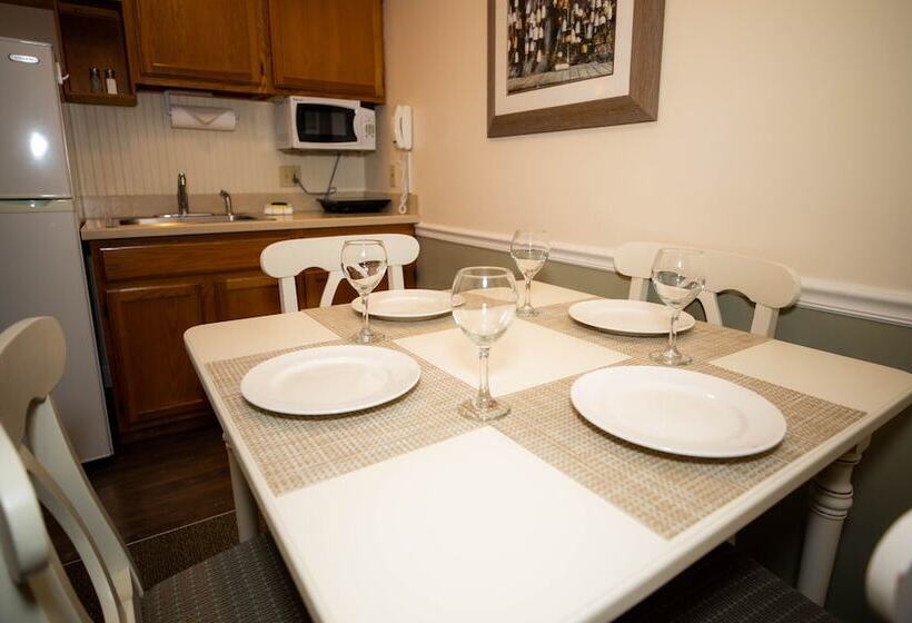 Innseason Resorts The Falls At Ogunquit