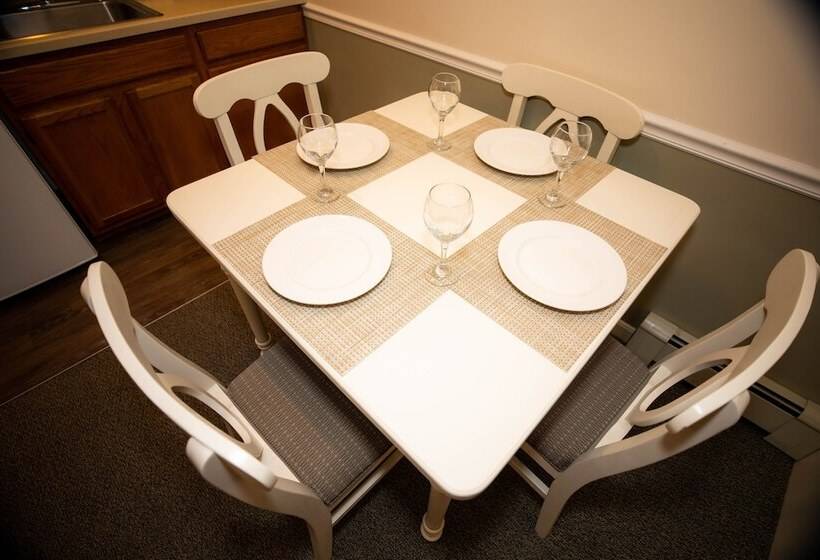 Innseason Resorts The Falls At Ogunquit