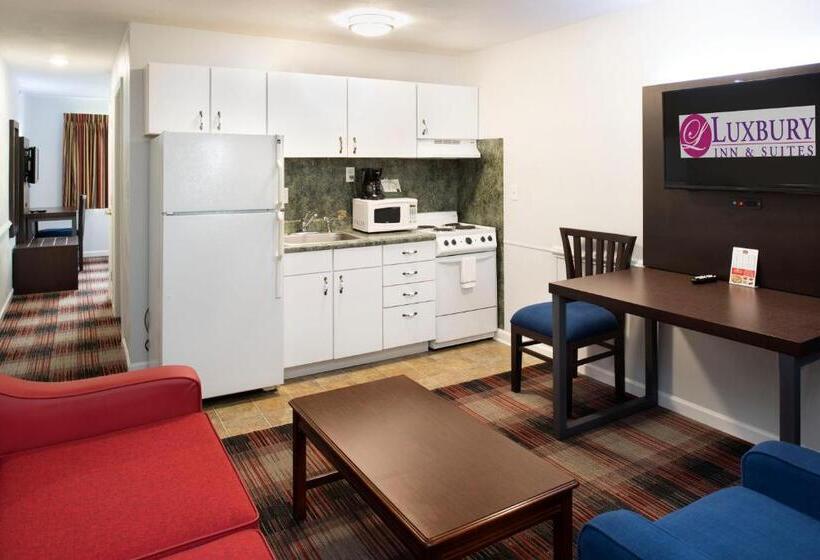 Luxbury Inn & Suites