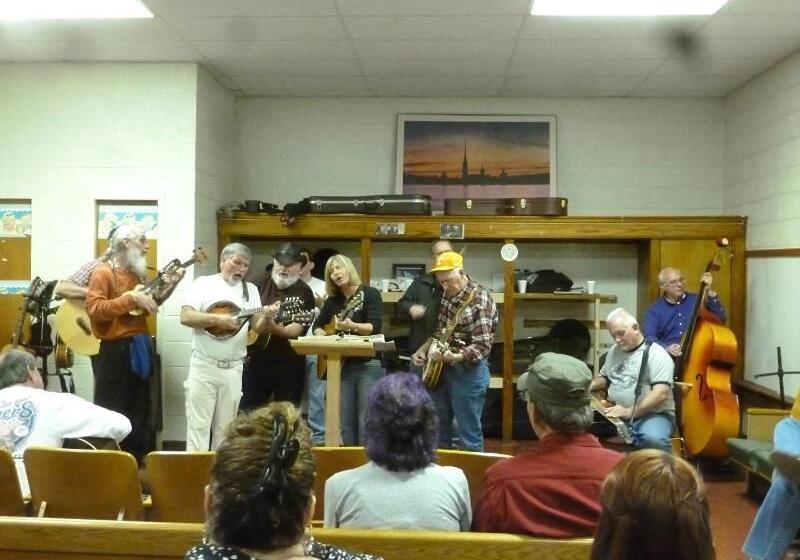 Luxbury Inn & Suites