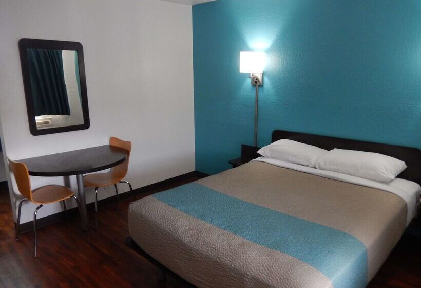 Motel 6 Portland, TX