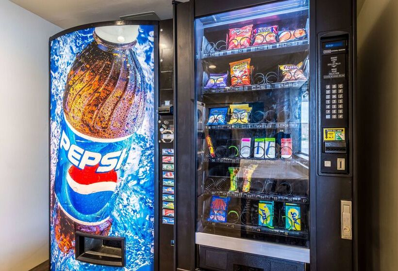 Motel 6oceanside, Ca, Marina