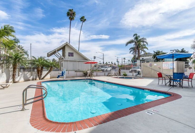 Motel 6oceanside, Ca, Marina